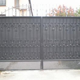 Ворота кованые классические 4x2,3